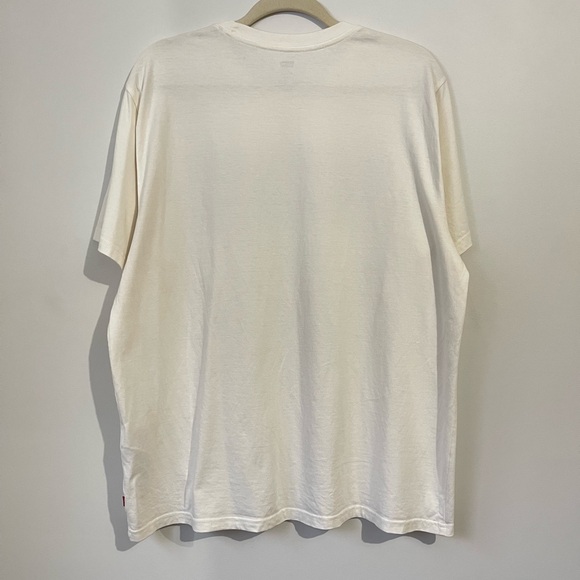 Levi’s Rodeo Graphic Tee - Picture 3 of 9